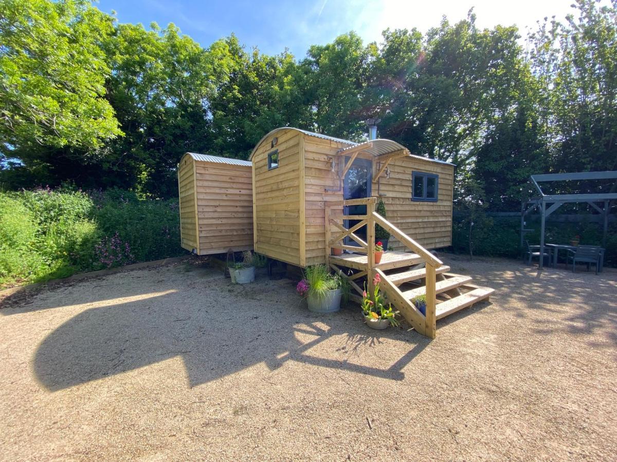 Cosy Double Shepherds Hut In Beautiful Wicklow With Underfloor Heating Throughout Rathnew Zewnętrze zdjęcie